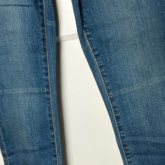 NEW L’AGENCE High Rise Stacked Waist Double Button Denim Skinny Ankle Jean 24 - Picture 11 of 12